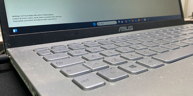 Affidati al nostro laboratorio per la sostituzione e riparazione della batteria del tuo notebook ASUS con componenti originali servizio rapido e garantito
