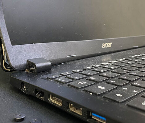 Sostituzione Scocca Cover Acer Aspire 3 e Extensa